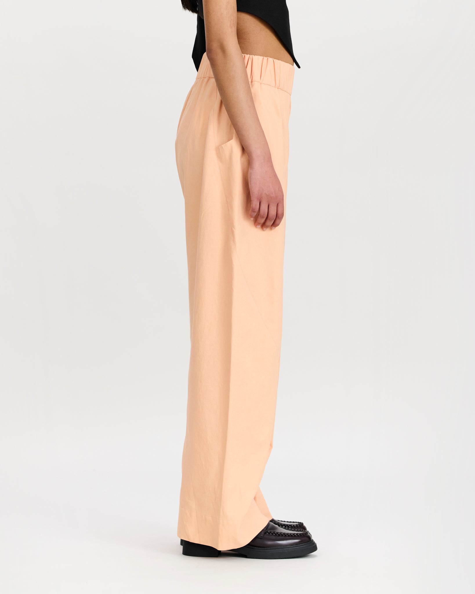 Leo Trousers Peach Beige