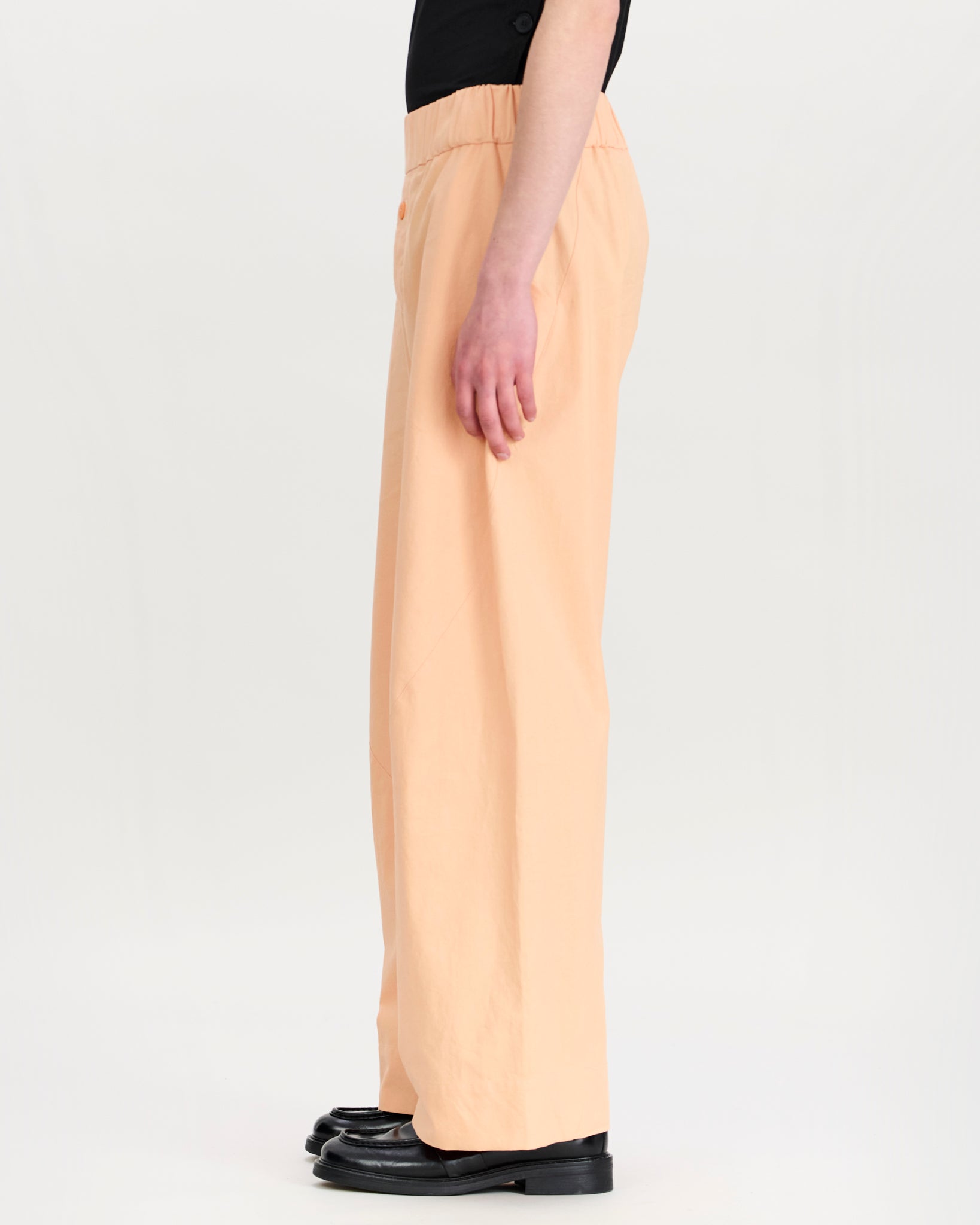 Leo Trousers Peach Beige
