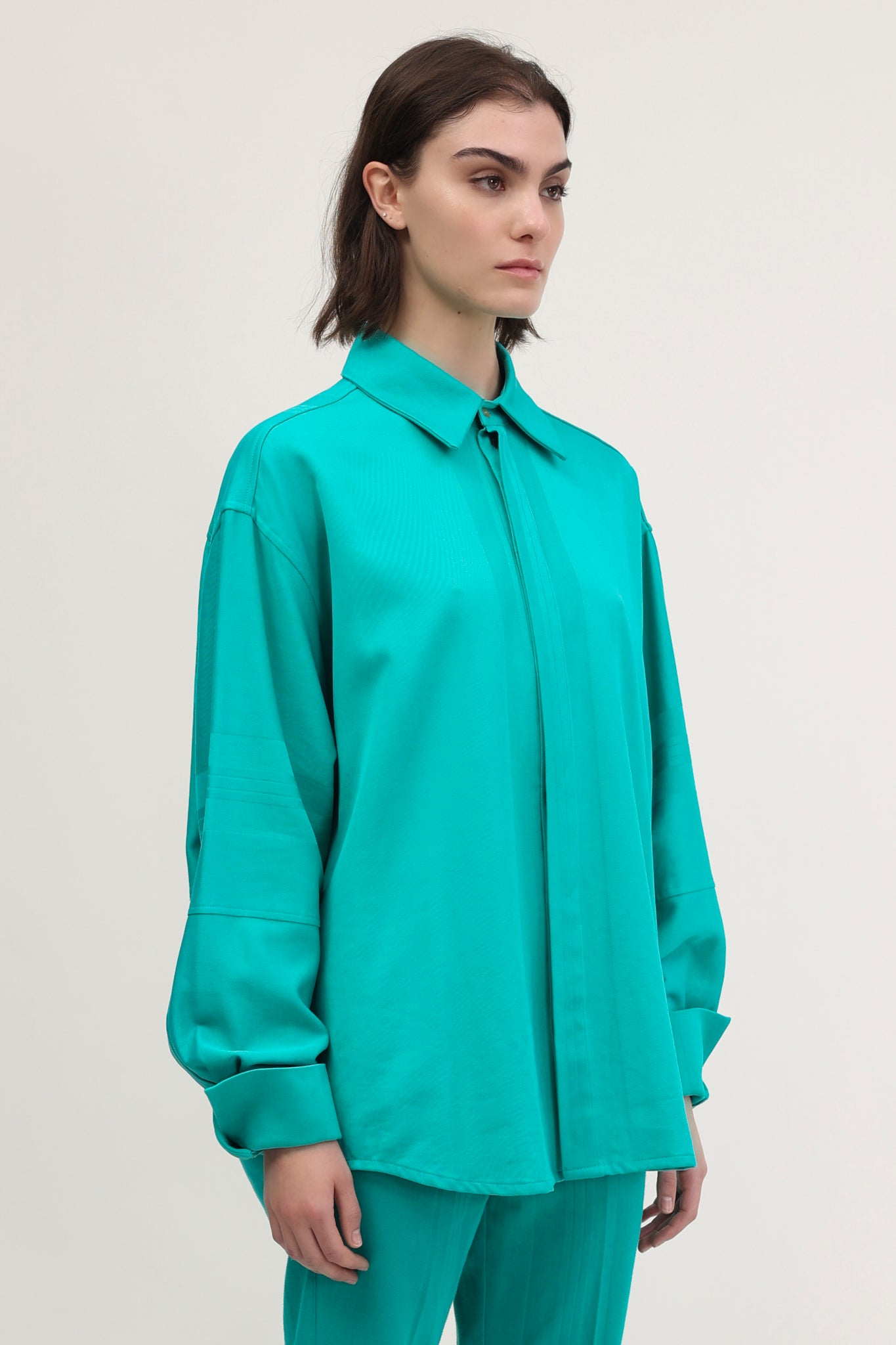Nore Overshirt Seaweed Green