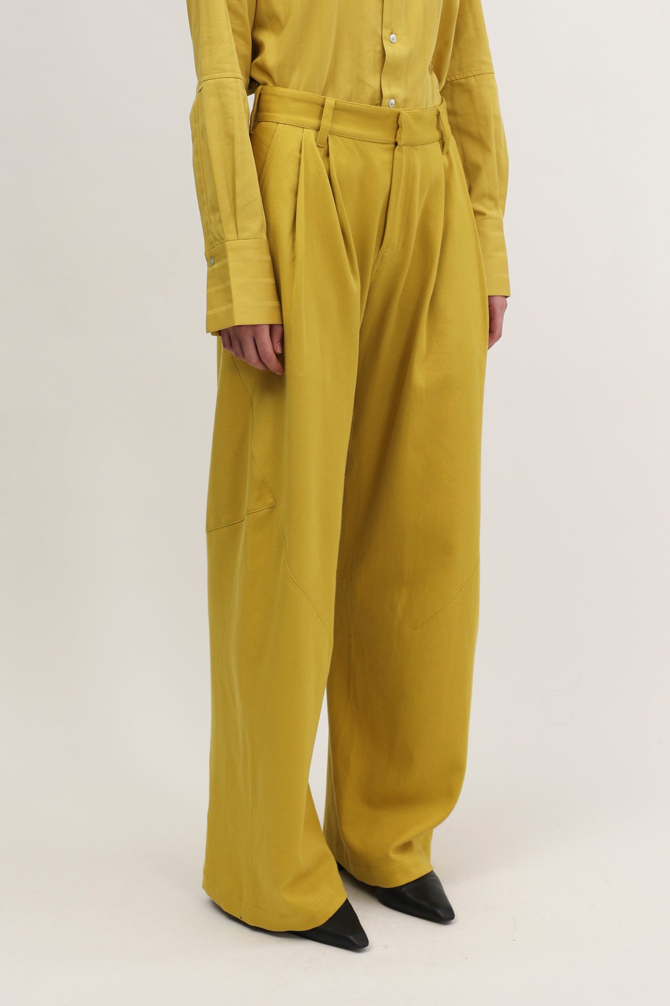 Jo Trousers Dirty Yellow