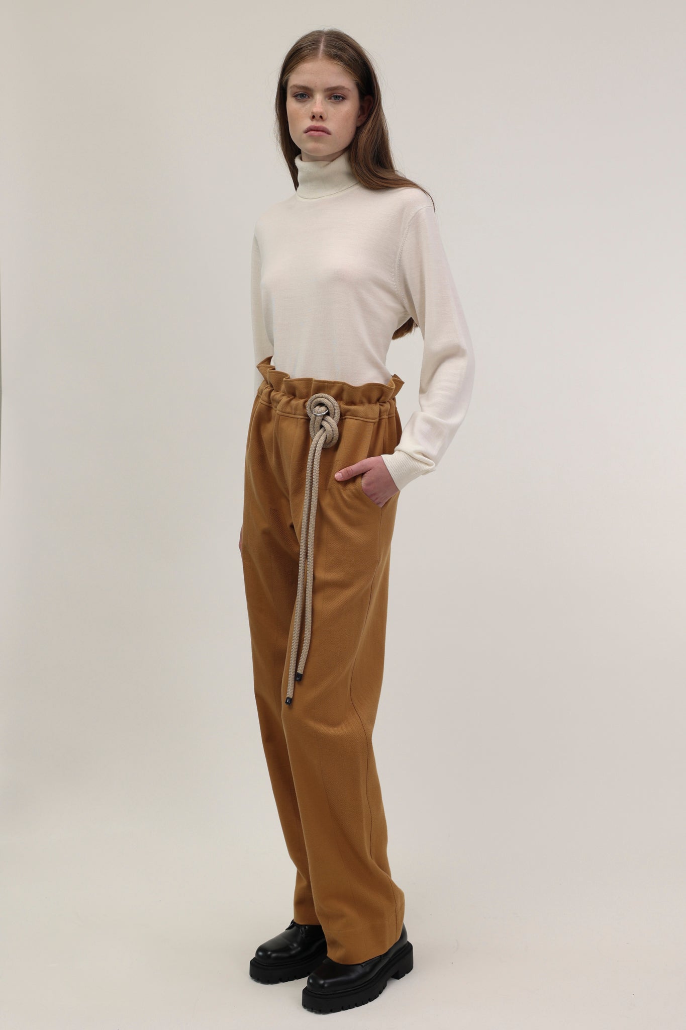 Davide Trousers Burned Beige