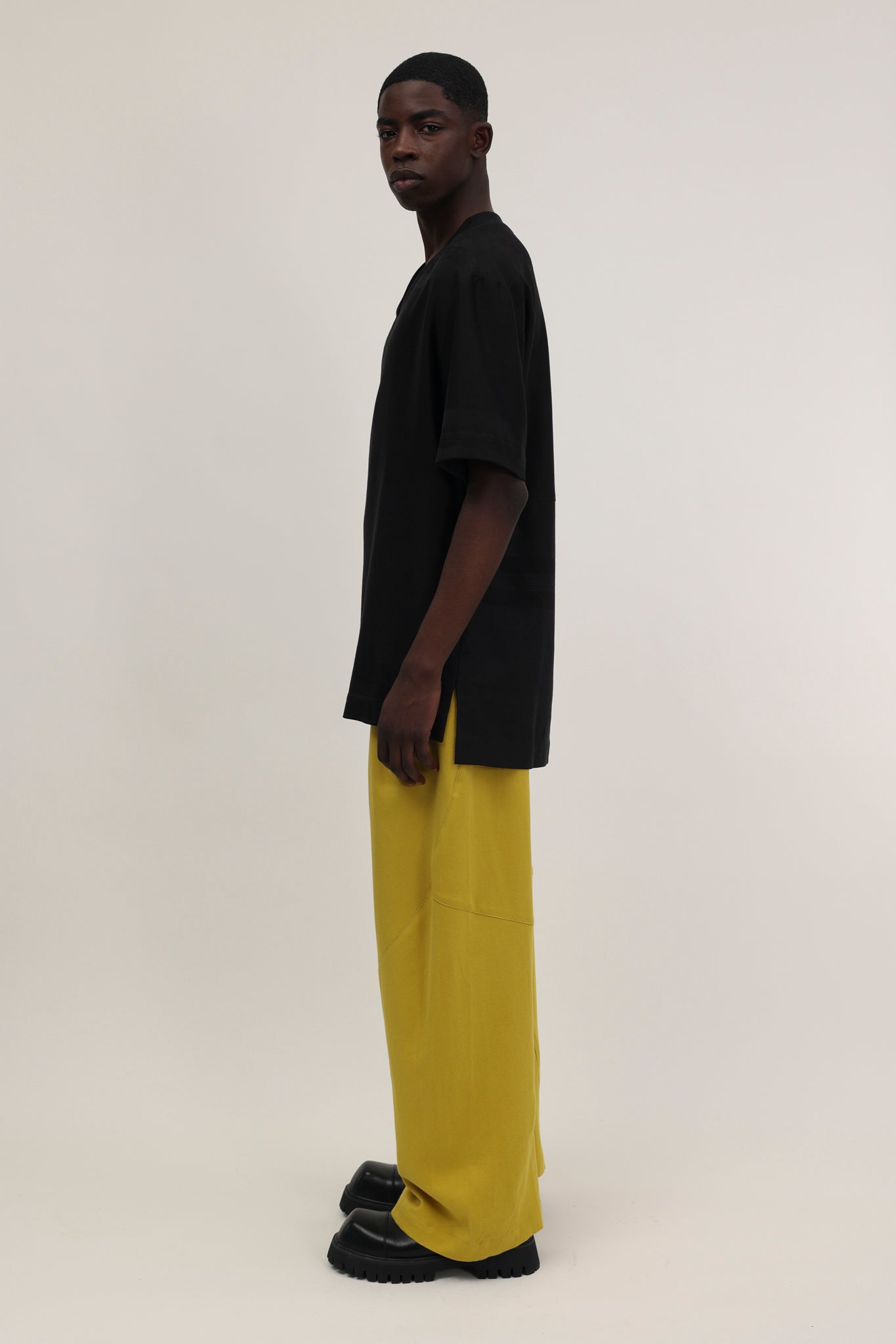 Mathou Top Charcoal Black
